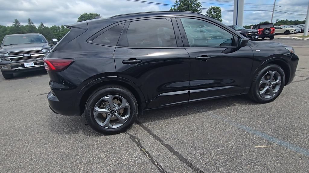 Certified 2023 Ford Escape ST-Line w/ Tech Pack #1 AWD/4WD image 20