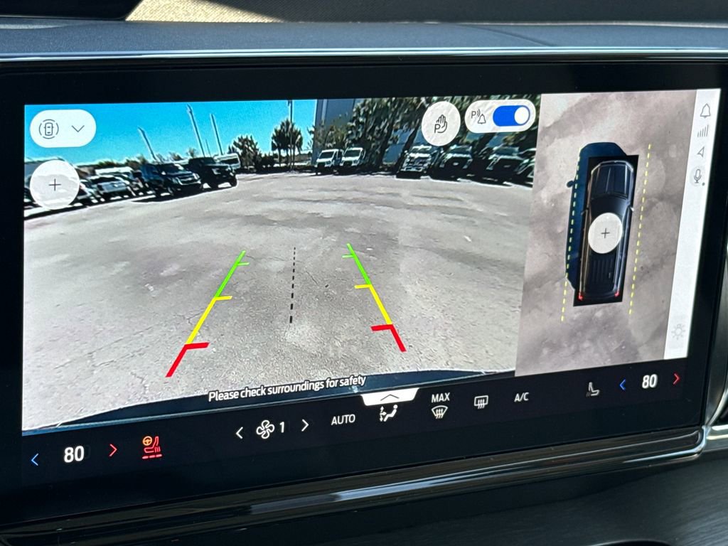 Certified 2025 Ford Expedition Max Platinum image 23