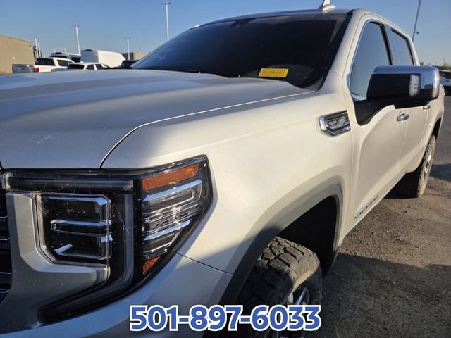Used 2022 GMC Sierra 1500 SLT w/ SLT Premium Package AWD/4WD image 10