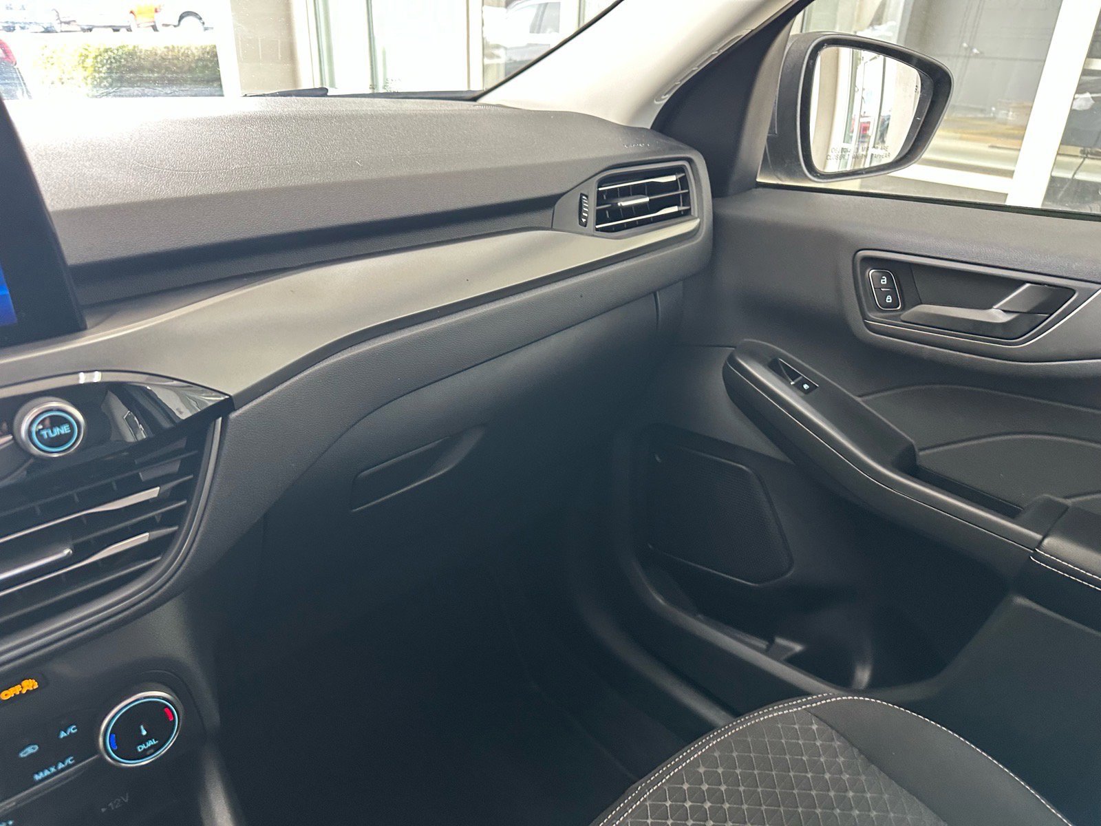 Certified 2023 Ford Escape Active image 30