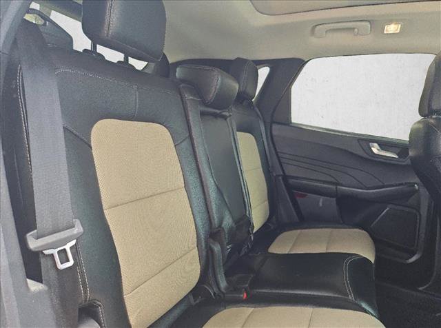 Certified 2022 Ford Escape Titanium w/ Titanium Premium Package FWD image 27