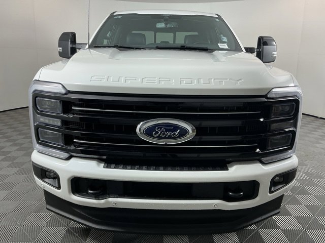 Certified 2025 Ford F350 Platinum w/ FX4 Off-Road Package AWD/4WD image 2