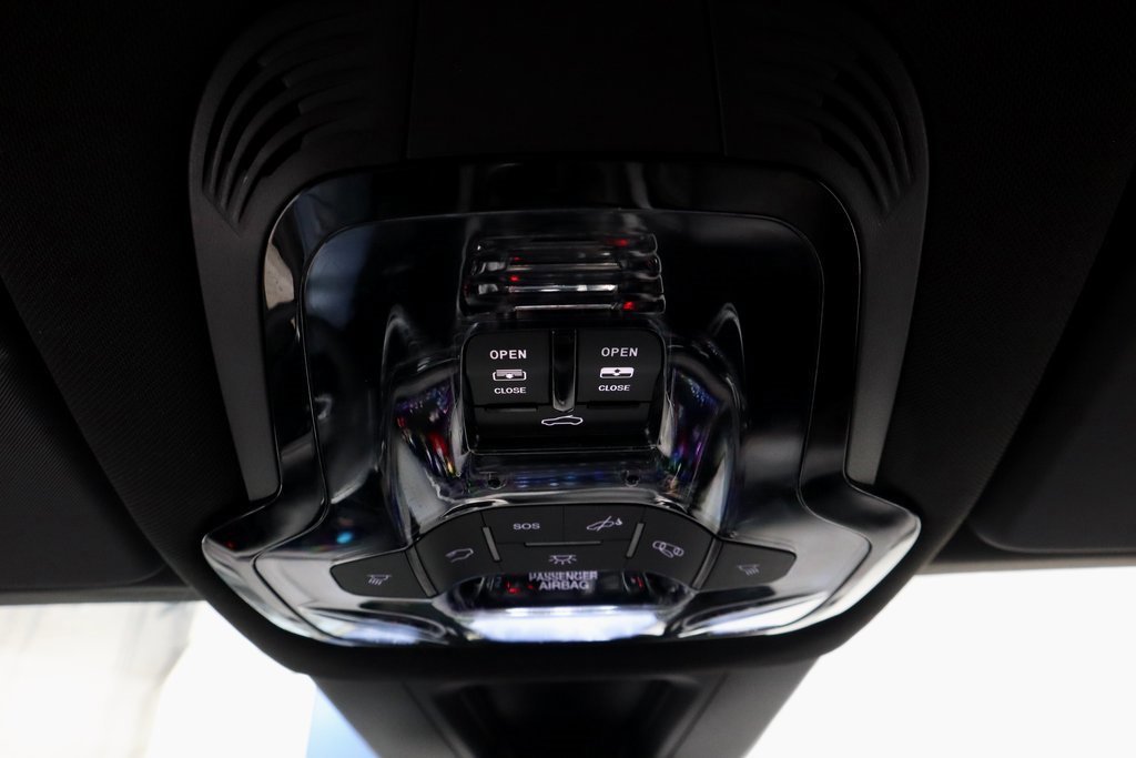 Used 2024 Dodge Hornet R/T Plus w/ R/T Blacktop Package image 24