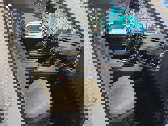 Used 2024 Toyota Grand Highlander AWD image 17