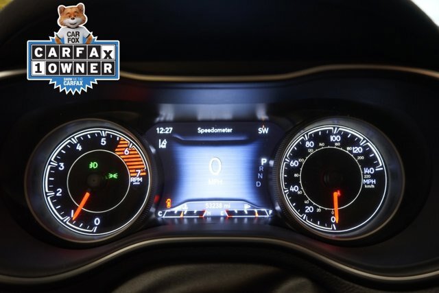 Used 2022 Jeep Cherokee Latitude Lux w/ Mopar Interior Package AWD/4WD image 23