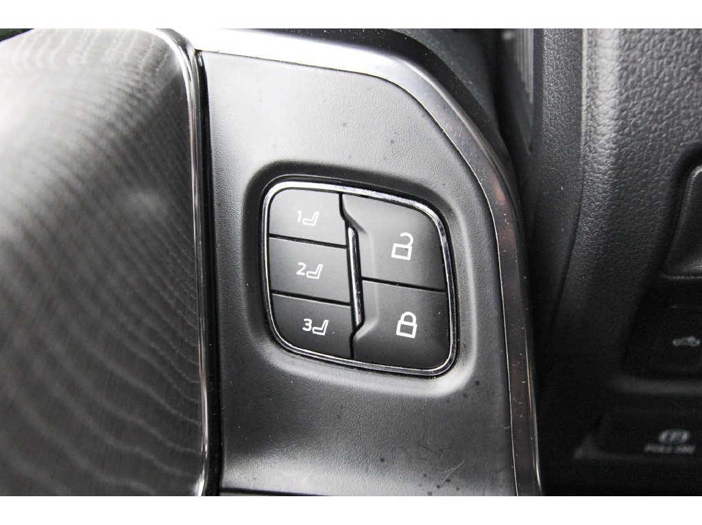 Certified 2022 Ford F150 Platinum w/ Equipment Group 701A High AWD/4WD image 23