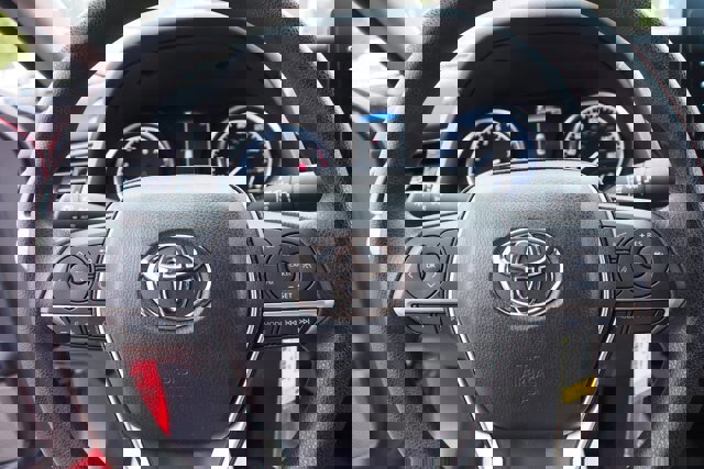 Used 2023 Toyota Camry LE image 21