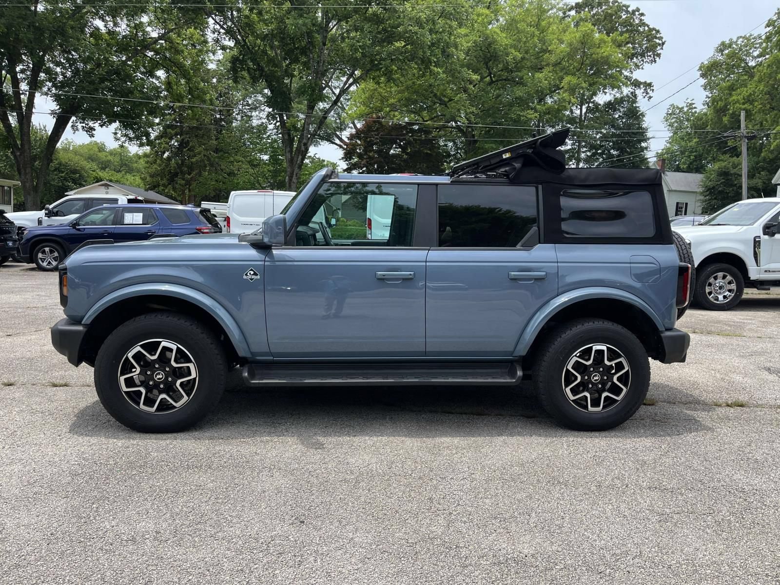 Certified 2025 Ford Bronco Outer Banks AWD/4WD image 6
