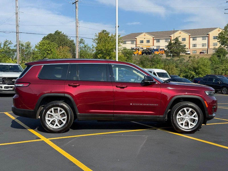 Used 2021 Jeep Grand Cherokee L Limited AWD/4WD image 2