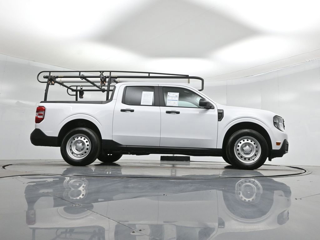 Certified 2025 Ford Maverick XLT w/ Equipment Group 302A image 11