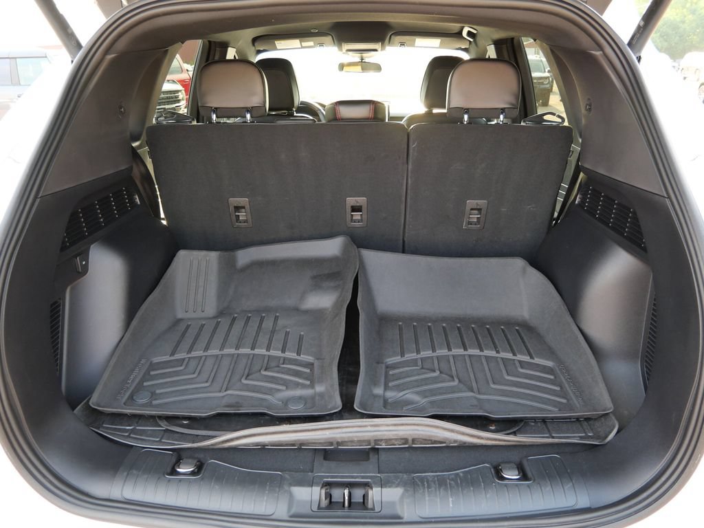 Certified 2023 Ford Escape ST-Line w/ Tech Pack #1 AWD/4WD image 9