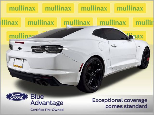 Used 2022 Chevrolet Camaro LT RWD image 4