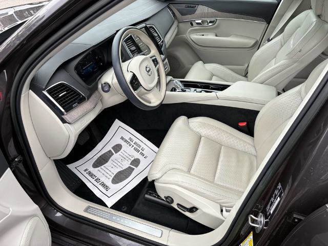 Used 2023 Volvo XC90 B6 Ultimate w/ Protection Package image 12