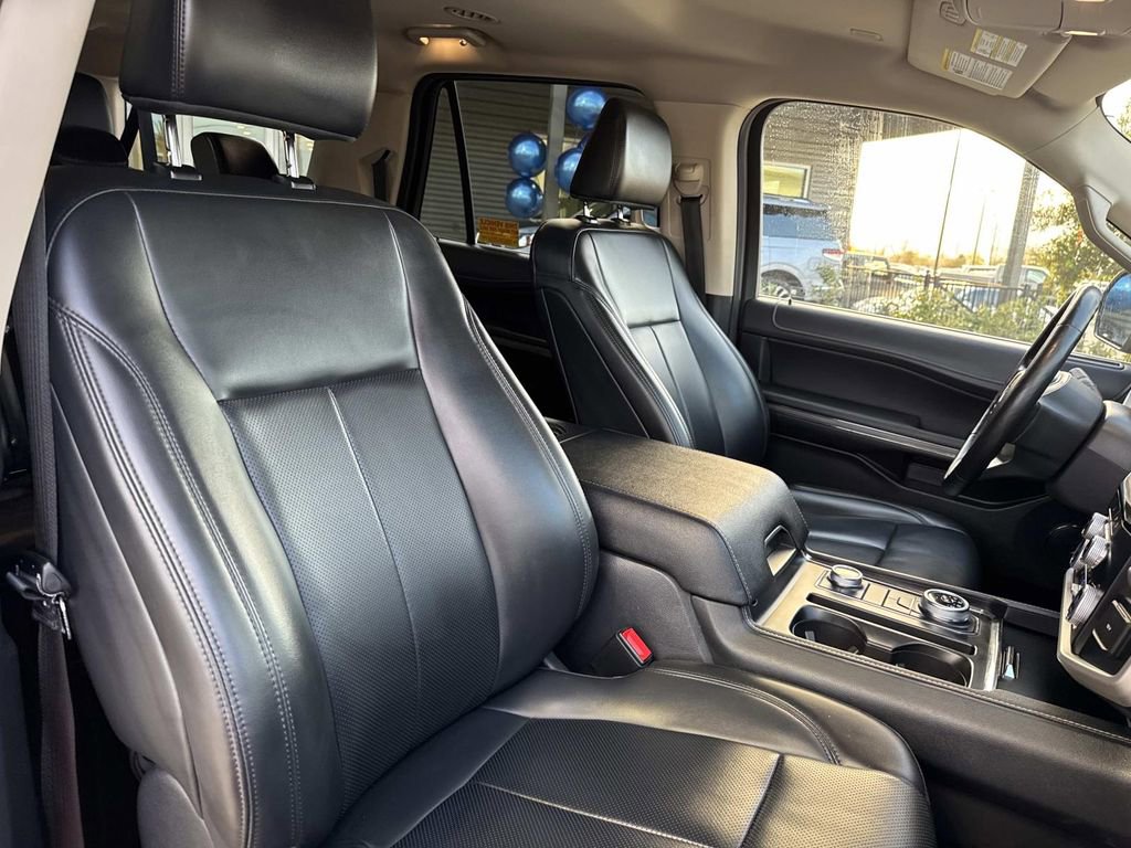 Certified 2023 Ford Expedition Max XLT image 14