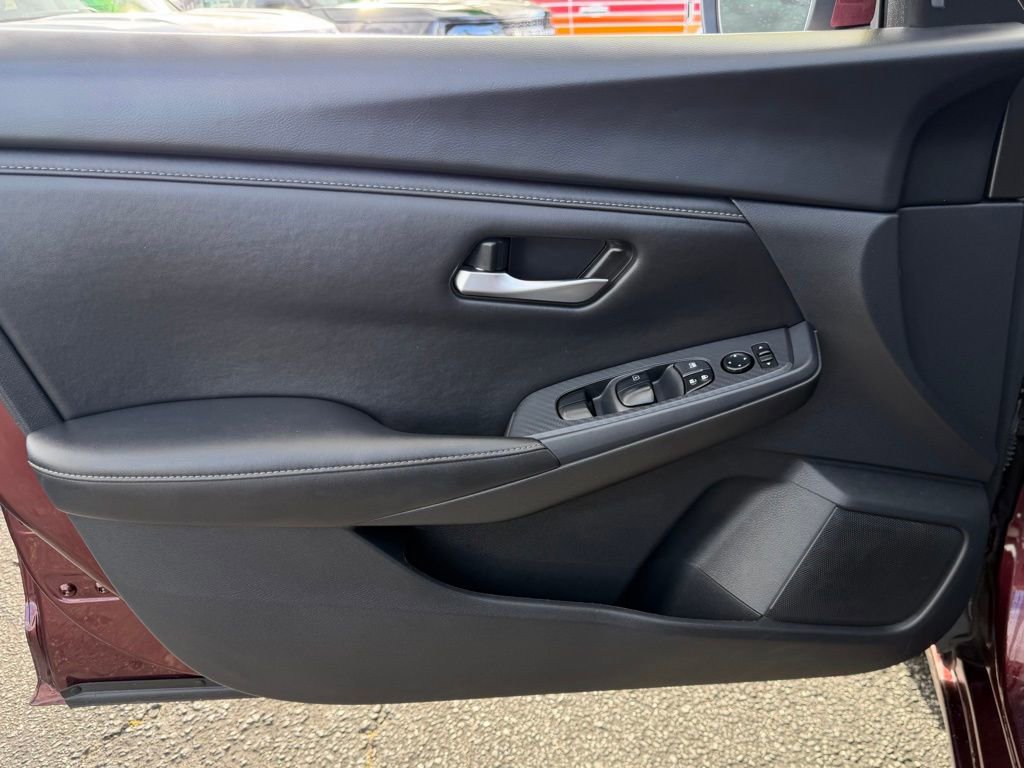 Used 2024 Nissan Sentra SV image 13