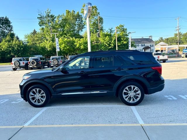 Certified 2022 Ford Explorer XLT w/ Equipment Group 202A AWD/4WD image 10