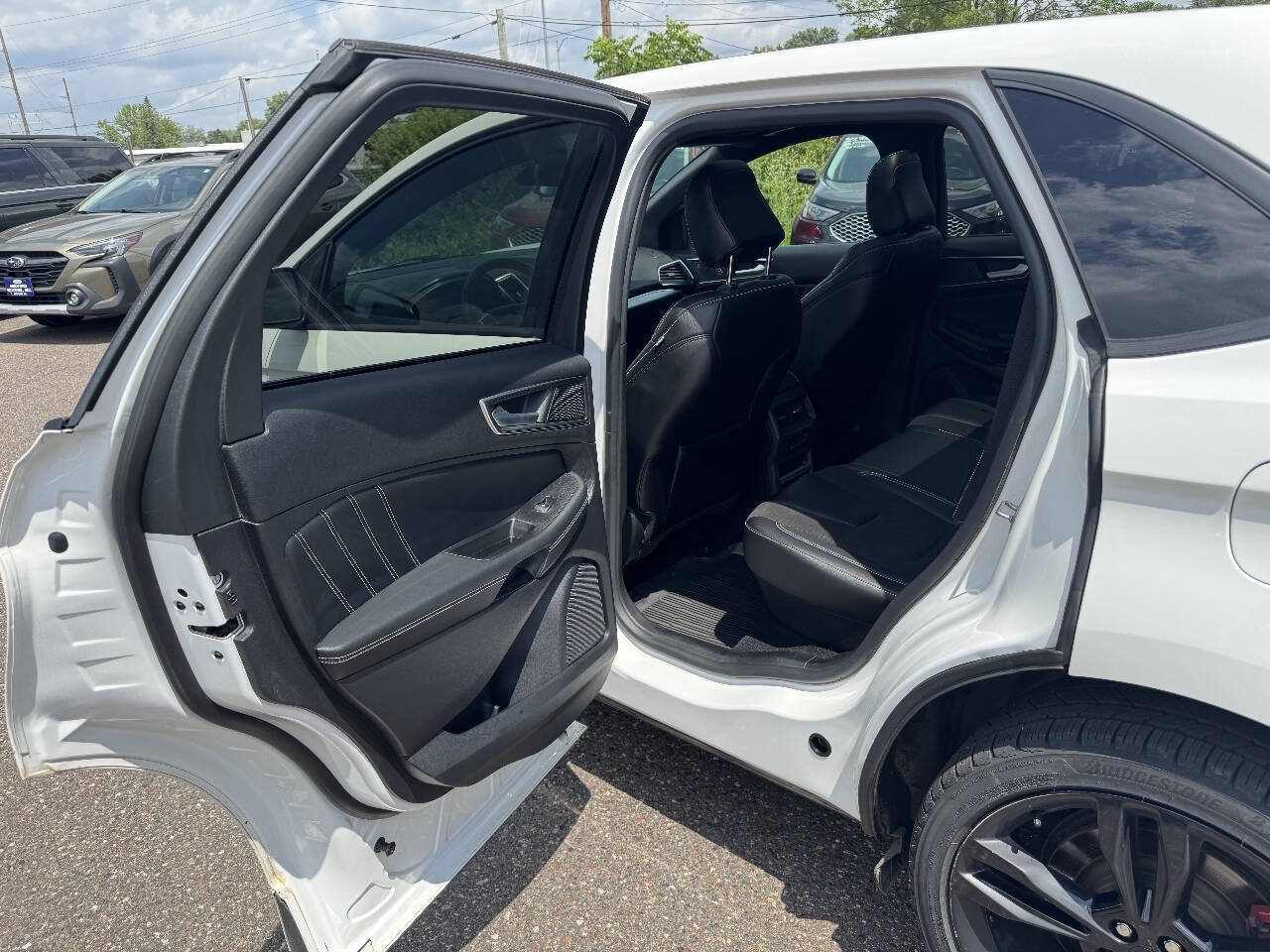 Certified 2022 Ford Edge ST w/ Equipment Group 401A AWD/4WD image 25
