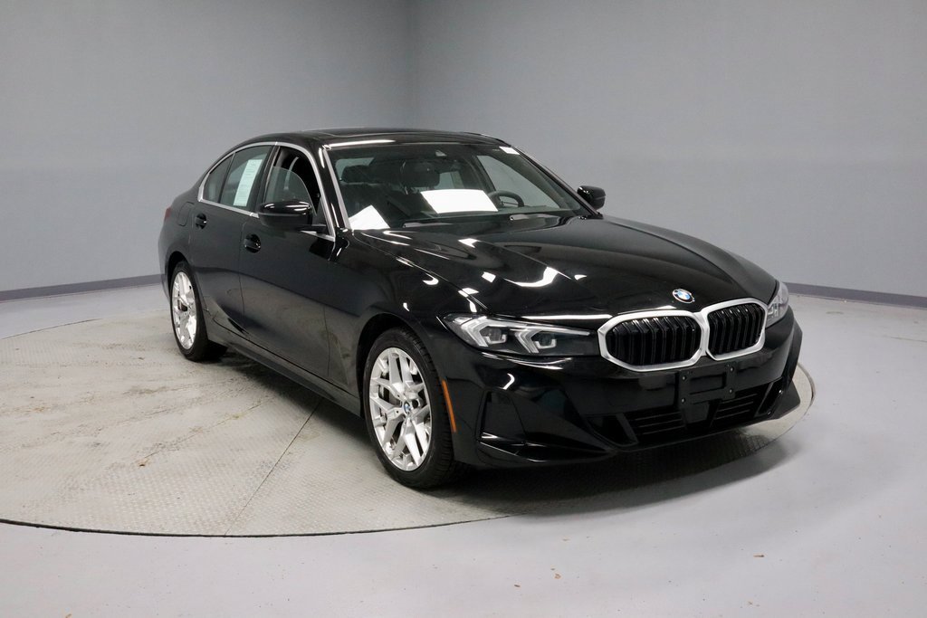 Used 2025 BMW 330i xDrive Sedan image 1