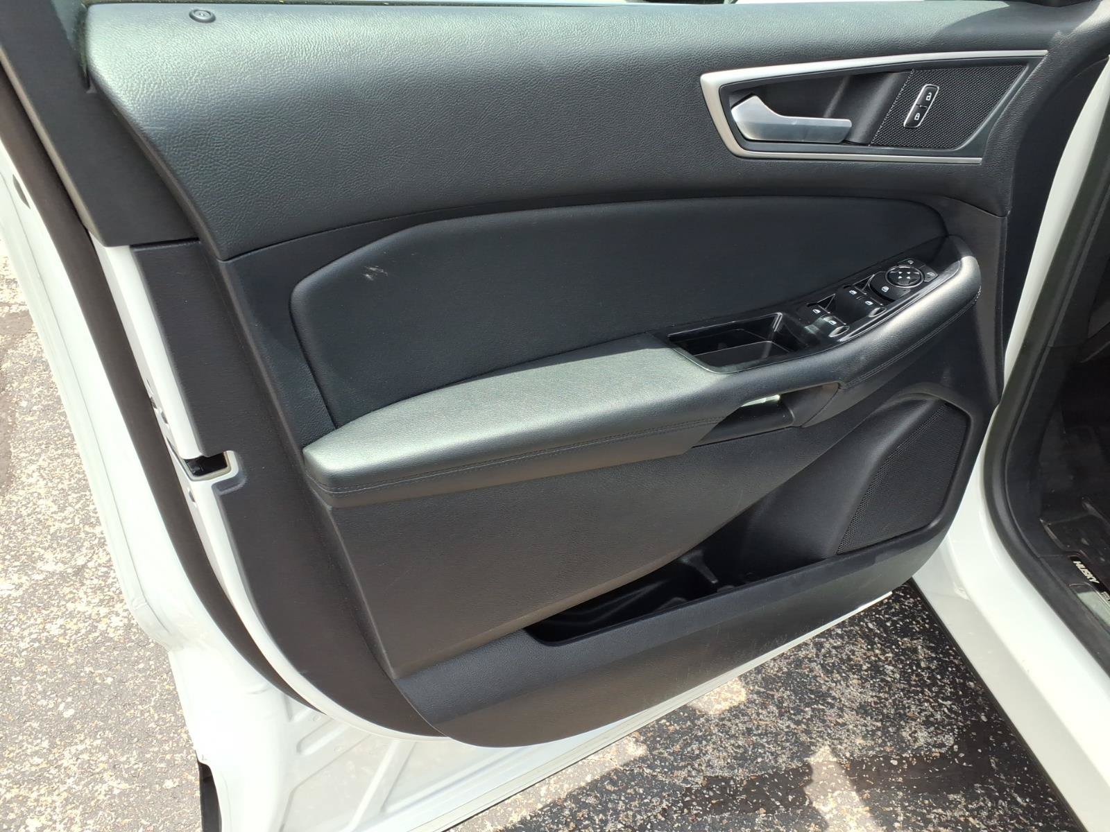 Certified 2020 Ford Edge SEL w/ Convenience Package FWD image 10