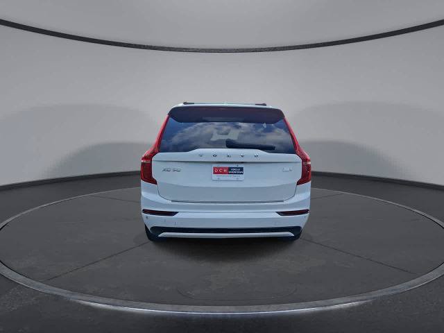 Used 2022 Volvo XC90 T8 R-Design AWD/4WD image 7