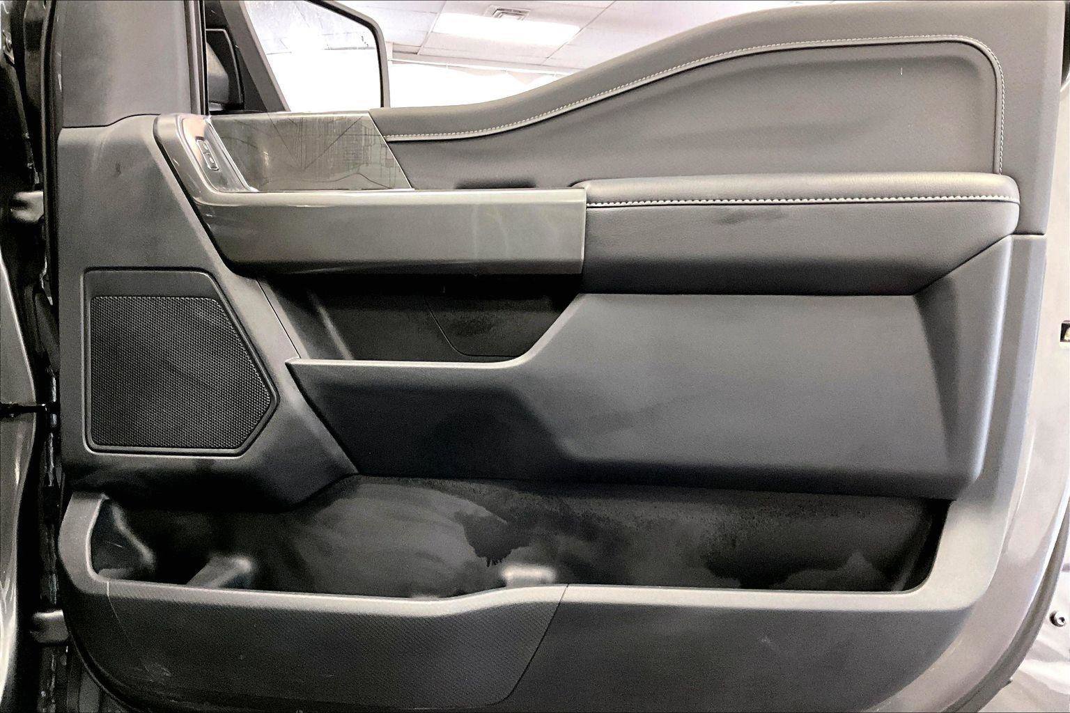 Certified 2022 Ford F150 XLT w/ Equipment Group 302A High image 23