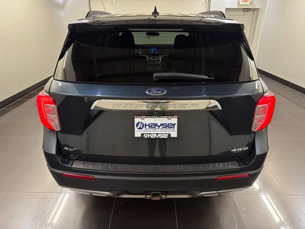 Certified 2023 Ford Explorer XLT w/ Equipment Group 202A AWD/4WD image 5