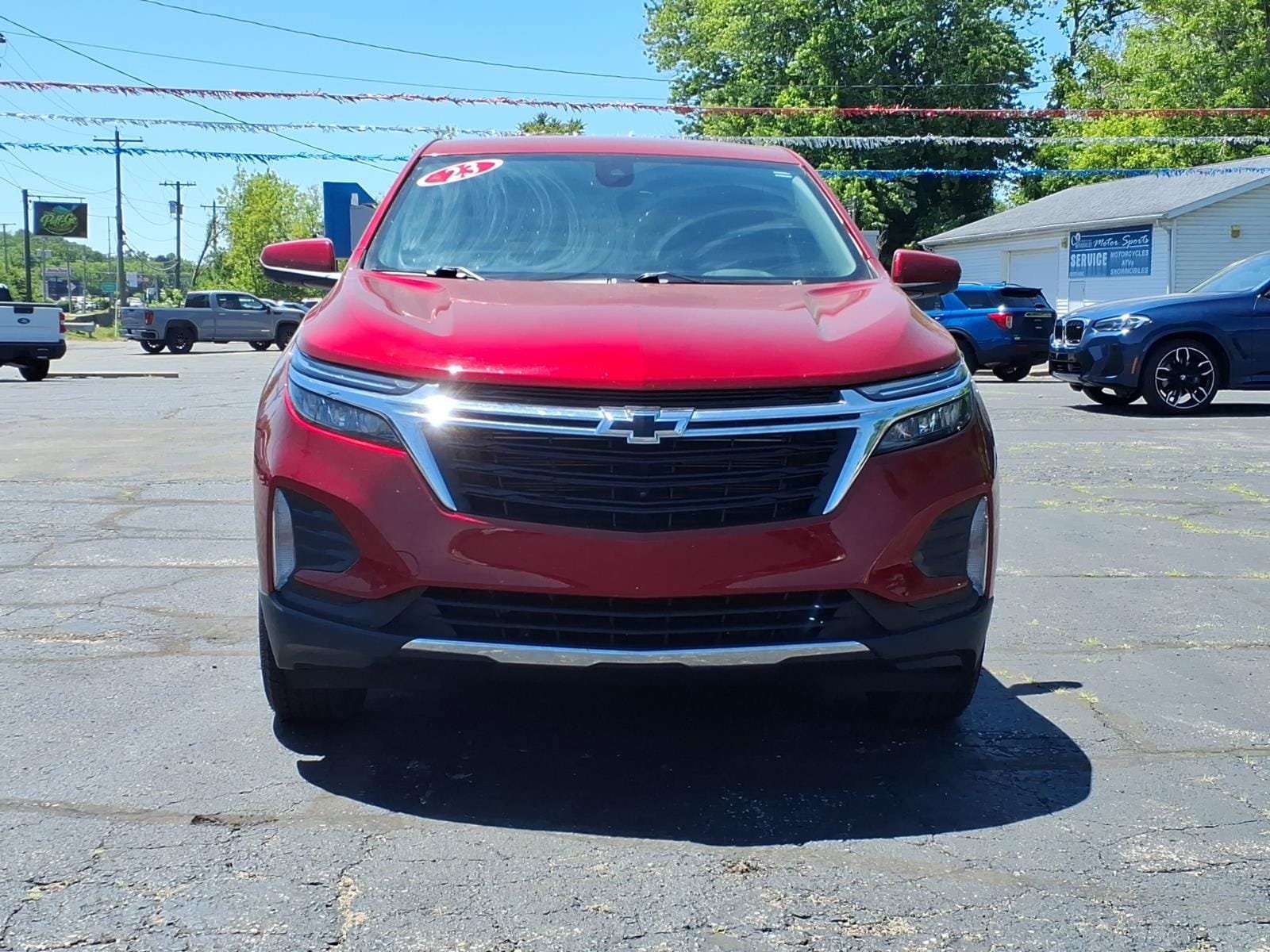 Used 2023 Chevrolet Equinox LT AWD/4WD image 2