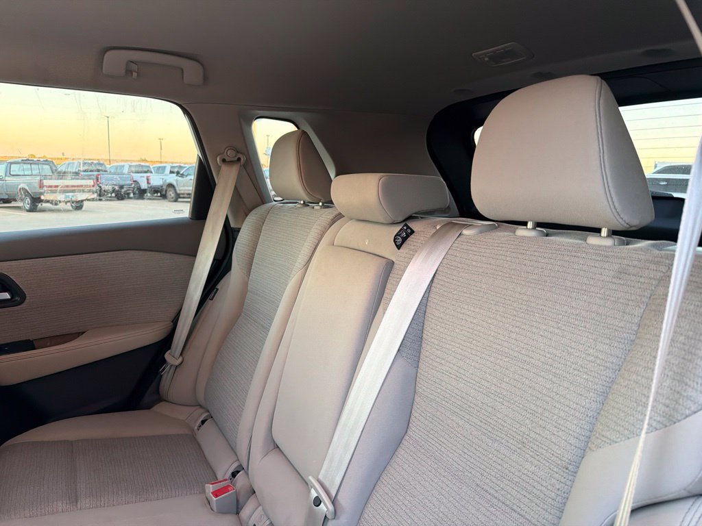 Used 2023 Nissan Rogue SV FWD image 22