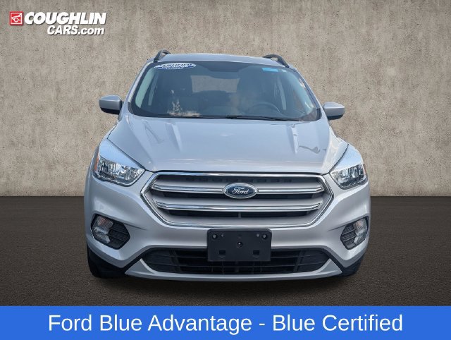 Certified 2018 Ford Escape SE w/ SE Sync 3 Package AWD/4WD image 3