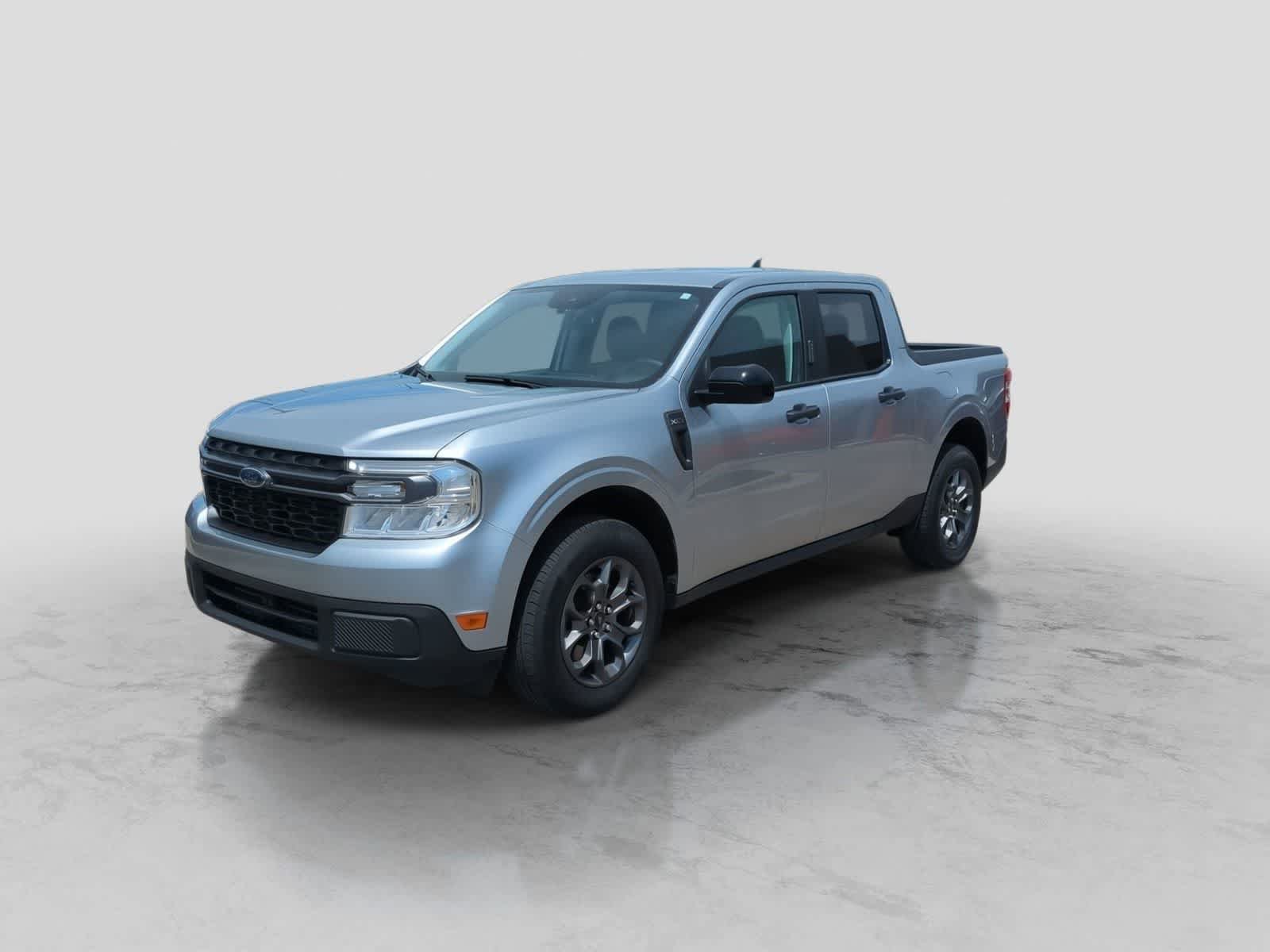Certified 2024 Ford Maverick XLT w/ XLT Luxury Package AWD/4WD image 3