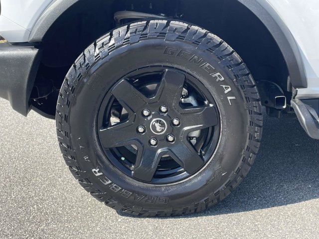 Certified 2025 Ford Bronco Outer Banks AWD/4WD image 9