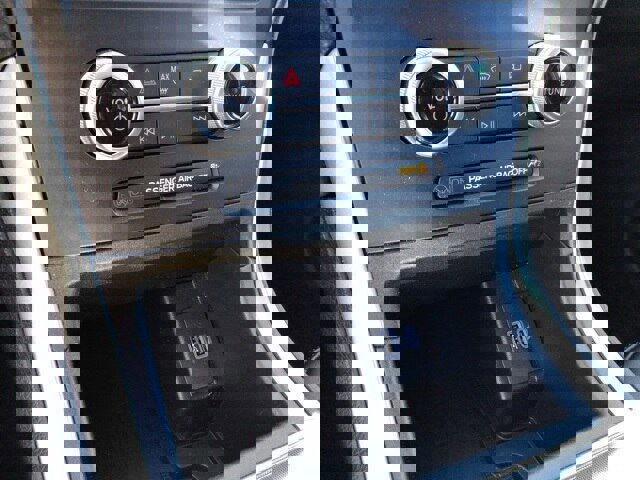 Certified 2022 Ford Edge SEL w/ Convenience Package image 17