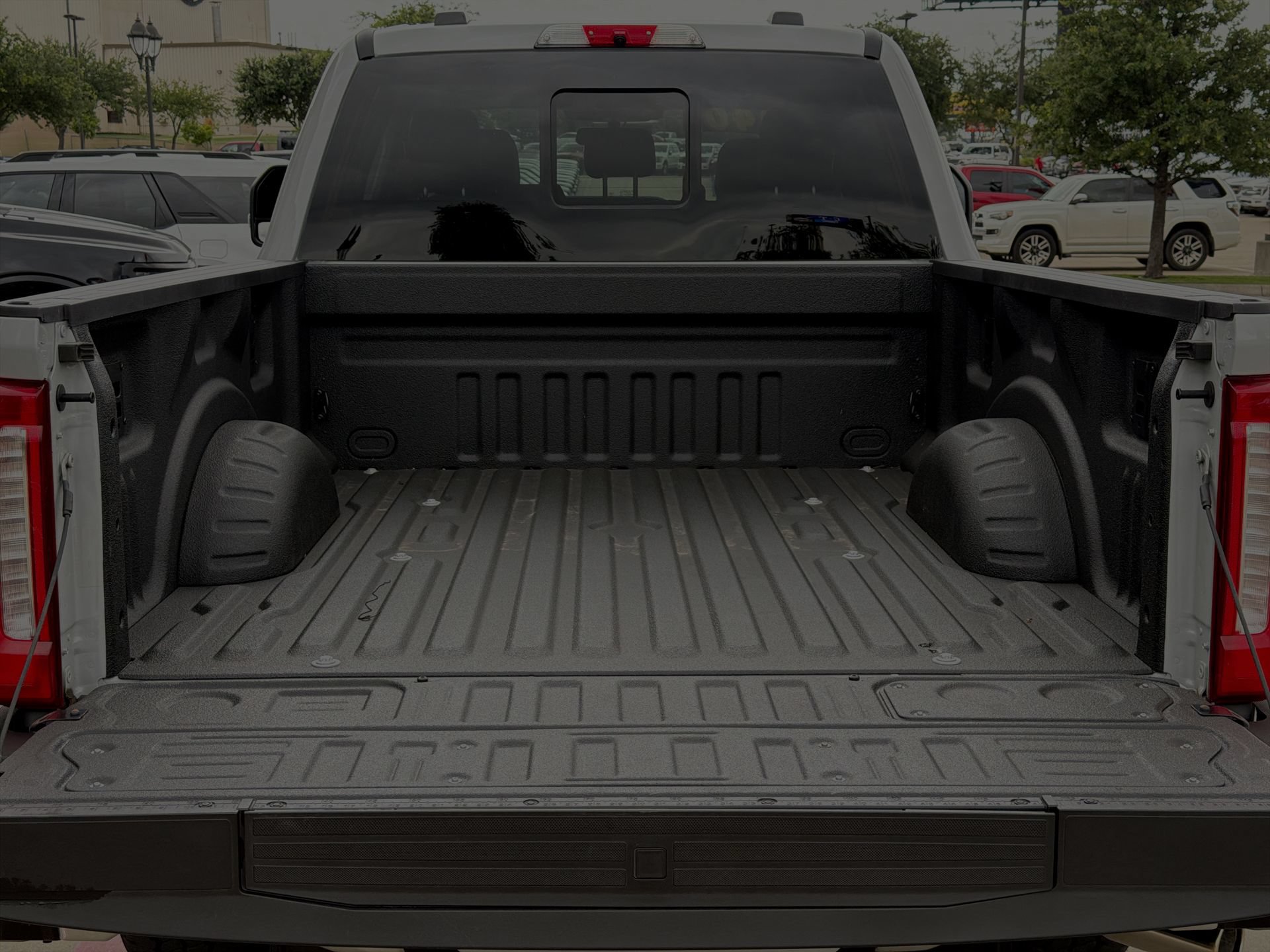 Certified 2026 Ford F250 Lariat w/ Lariat Premium Package AWD/4WD image 23