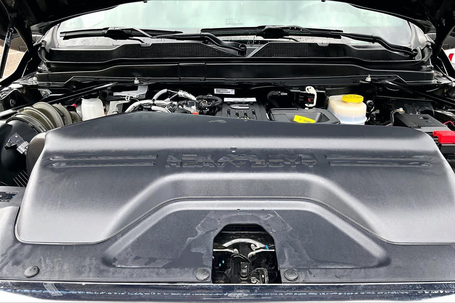Used 2025 RAM 2500 Tradesman AWD/4WD image 32