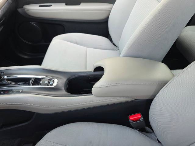 Used 2022 Honda HR-V LX image 12