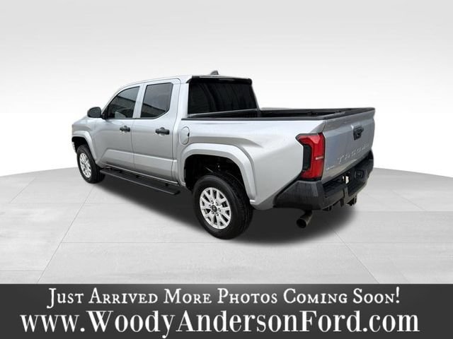 Used 2024 Toyota Tacoma SR w/ SR Upgrade Package RWD image 4