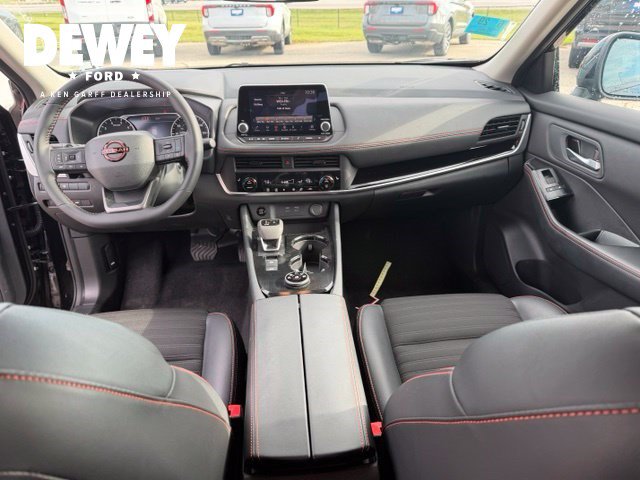 Used 2026 Nissan Rogue SV AWD/4WD image 34