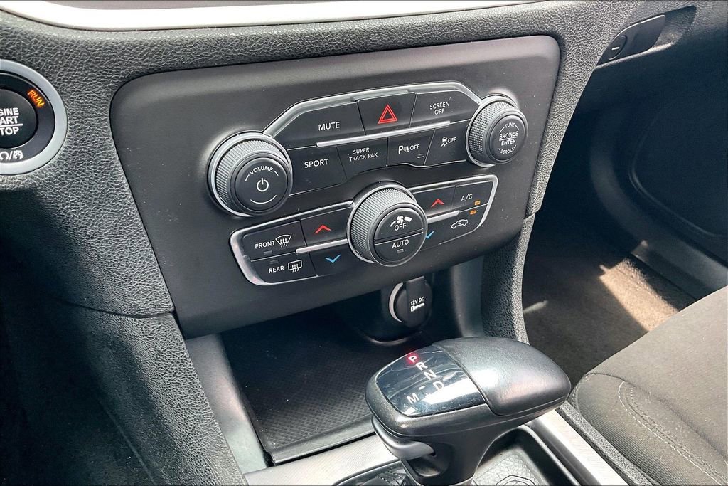 Used 2022 Dodge Charger R/T w/ Blacktop Package RWD image 25