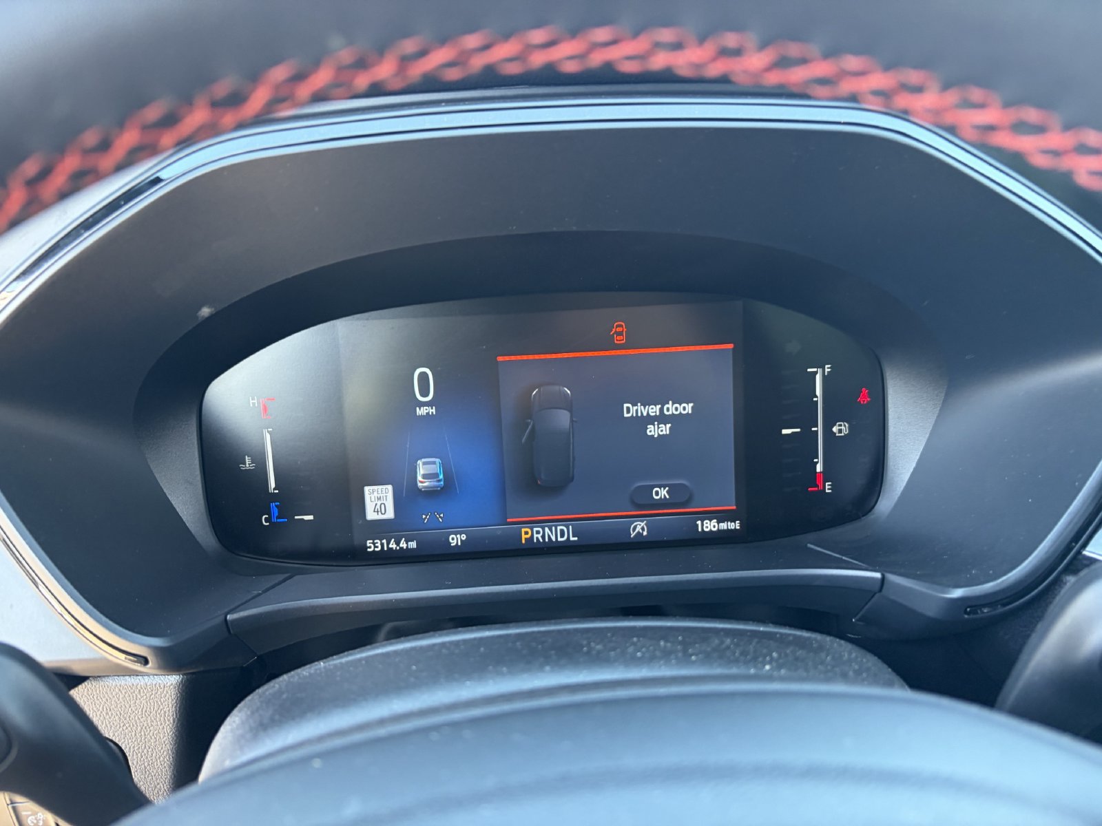 Certified 2025 Ford Escape ST-Line w/ Tech Pack #1 FWD image 39
