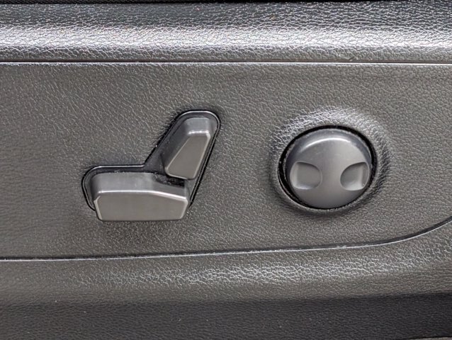 Used 2022 RAM 1500 Lone Star AWD/4WD image 14