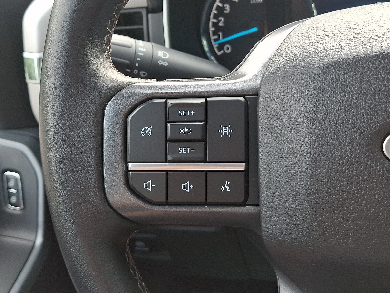 Certified 2023 Ford F150 XLT w/ Equipment Group 302A High AWD/4WD image 23