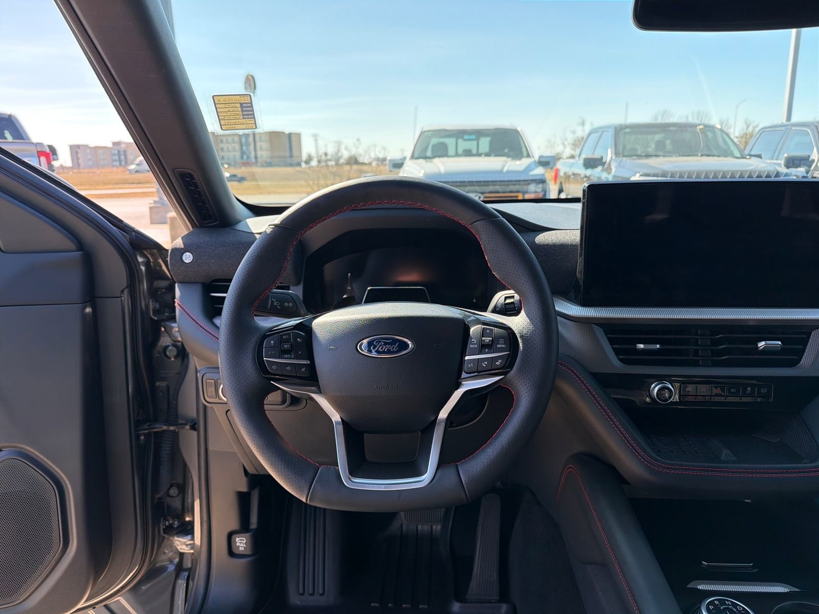 Certified 2025 Ford Explorer ST-Line w/ Premium Package image 13