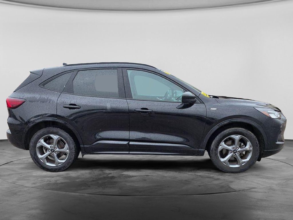 Certified 2024 Ford Escape ST-Line AWD/4WD image 10