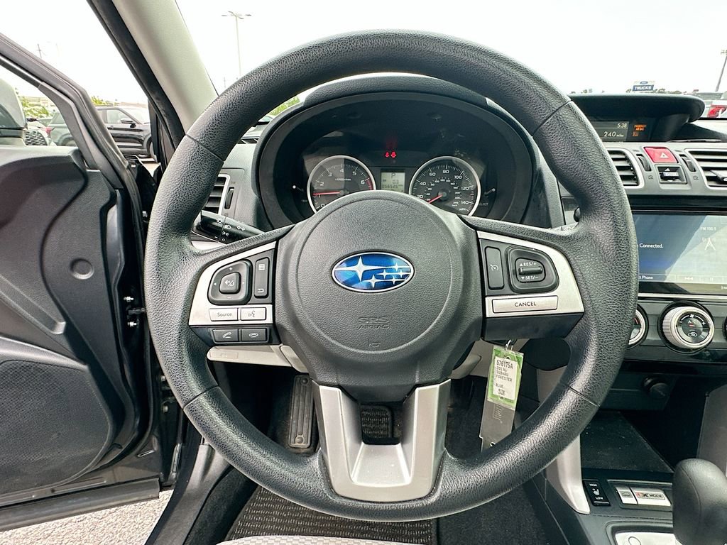 Used 2017 Subaru Forester 2.5i Premium w/ All-Weather Package AWD/4WD image 18