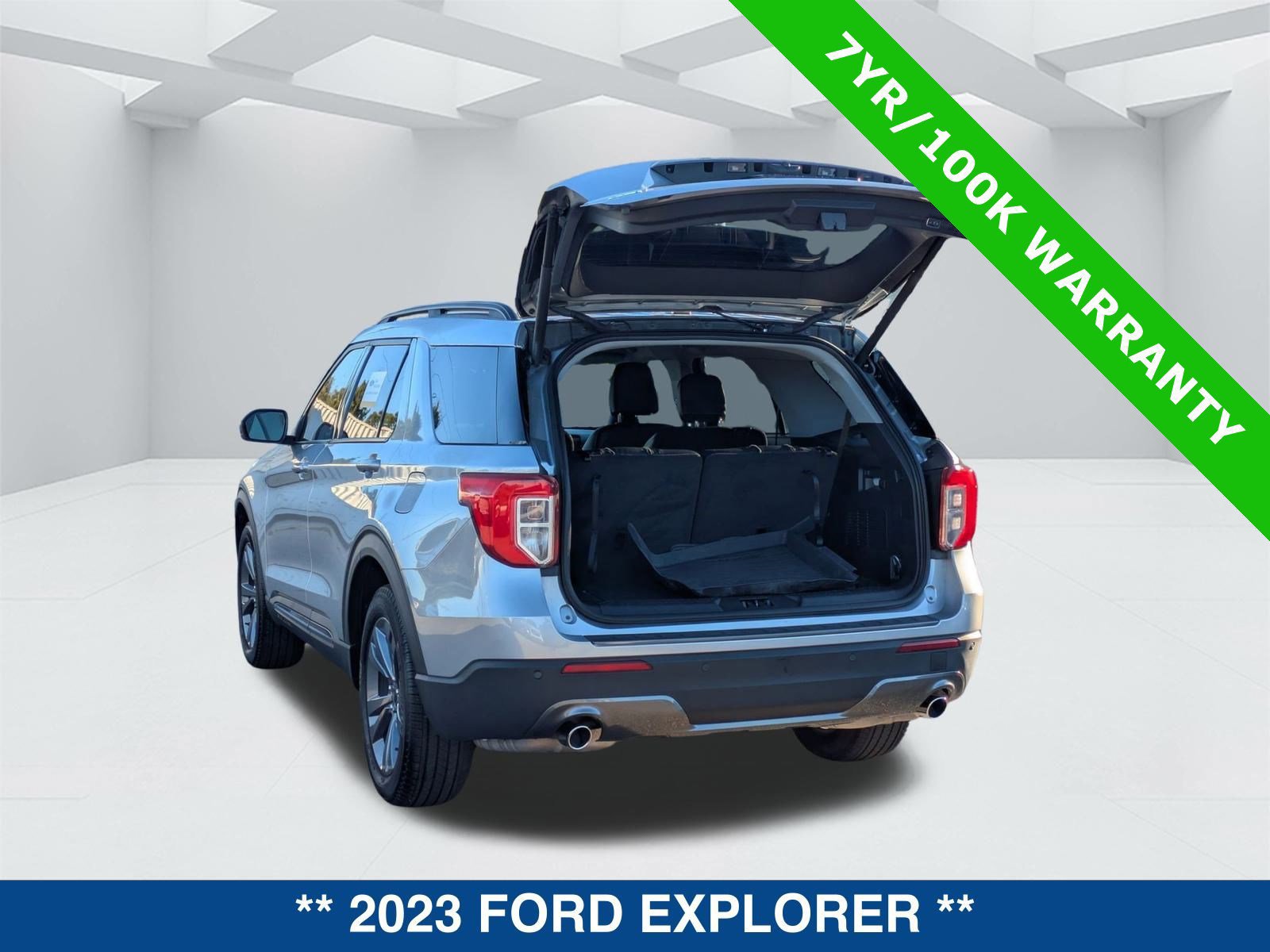 Certified 2023 Ford Explorer XLT w/ Equipment Group 202A video 3