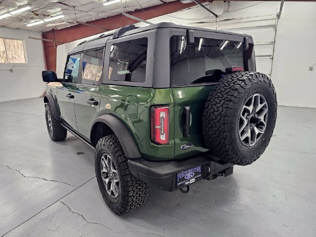 Certified 2022 Ford Bronco Badlands AWD/4WD image 8