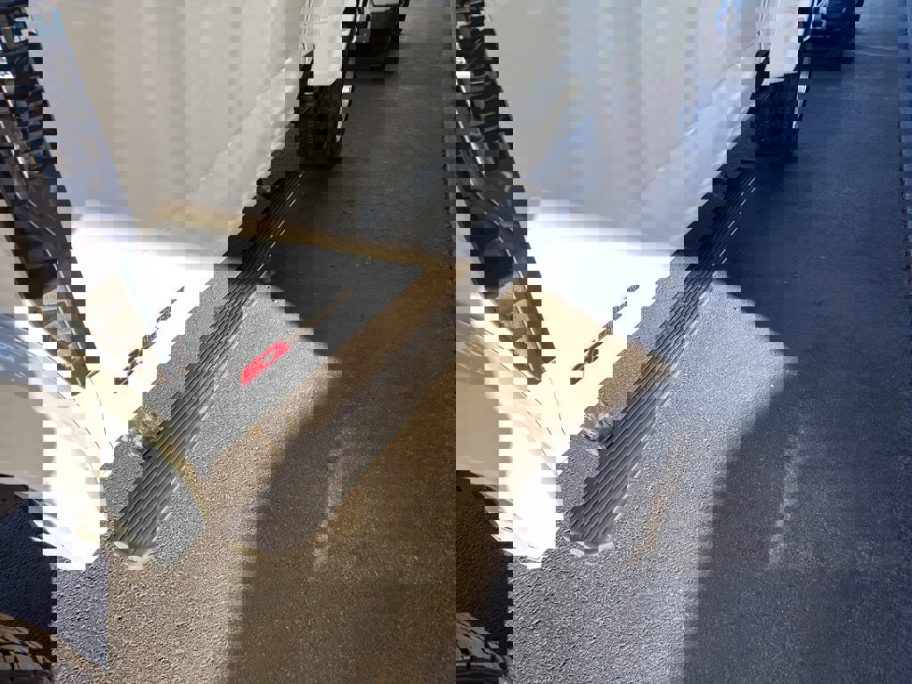 Certified 2024 Ford F450 Platinum w/ FX4 Off-Road Package image 34