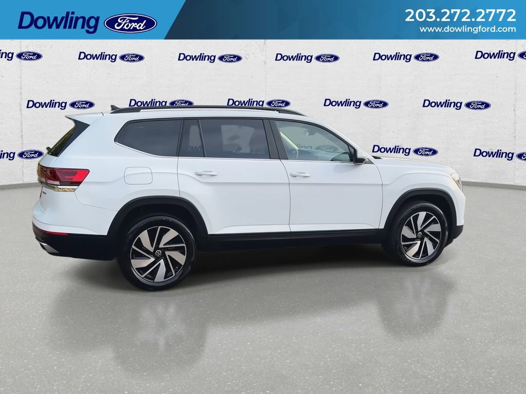 Used 2024 Volkswagen Atlas SE image 4