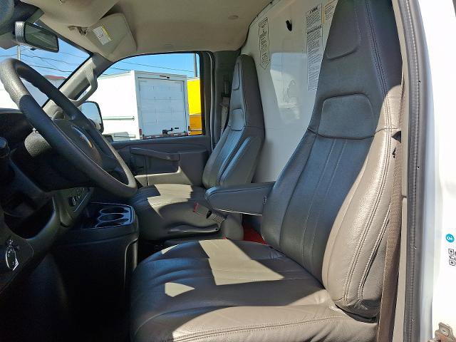 Used 2021 GMC Savana 3500 w/ Power Convenience Package RWD image 12