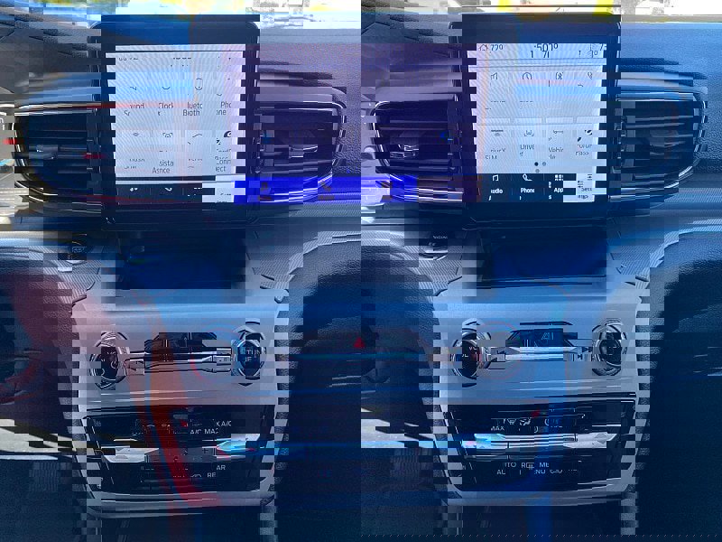 Certified 2022 Ford Explorer XLT w/ Equipment Group 202A image 47